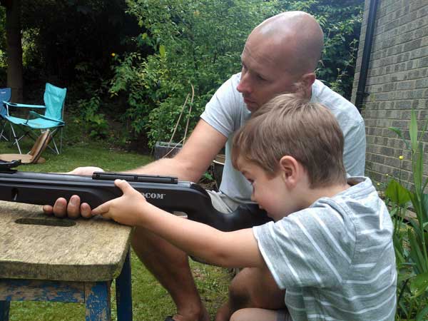 guns